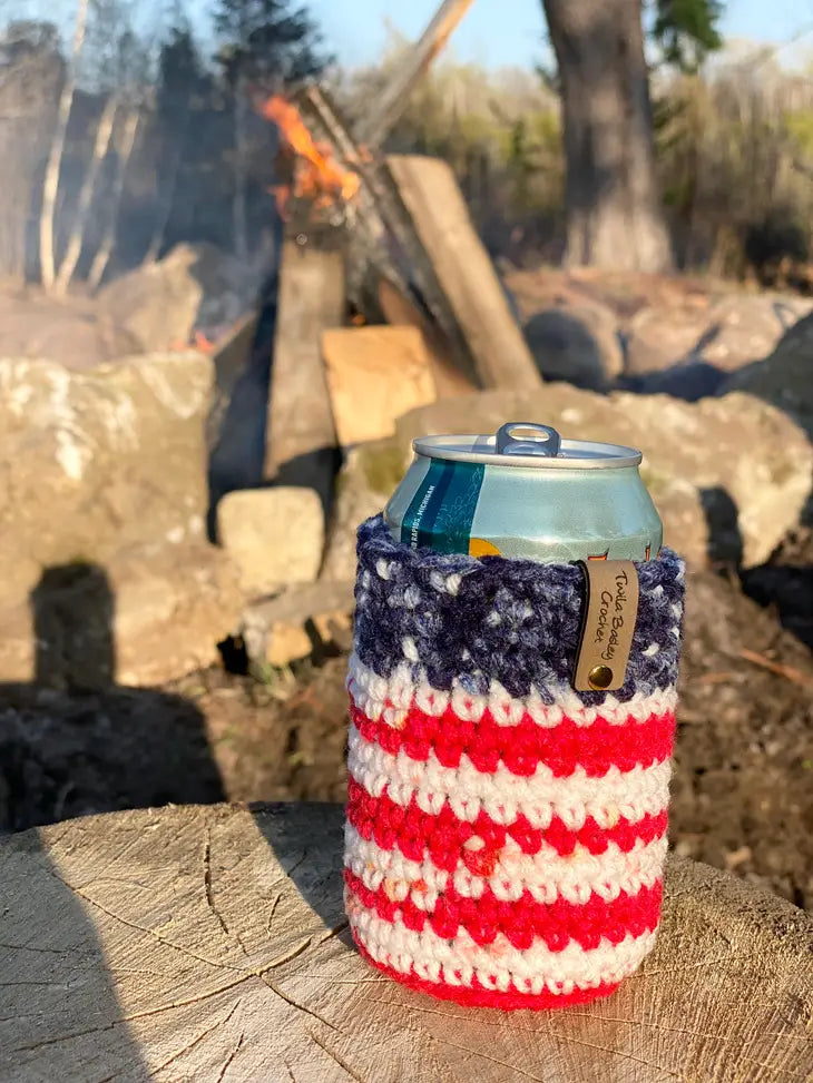 http://merch22.store/cdn/shop/products/AmericanFlagKoozie_RegularCan.webp?v=1679103214